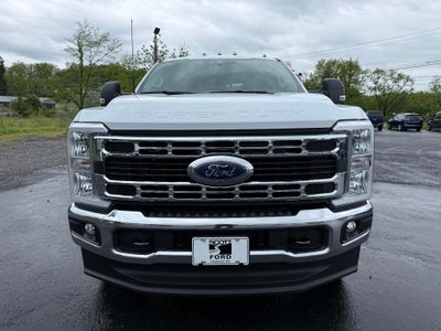 2026 Ford Super Duty F-350 SRW XL 4WD Crew Cab Service Truck