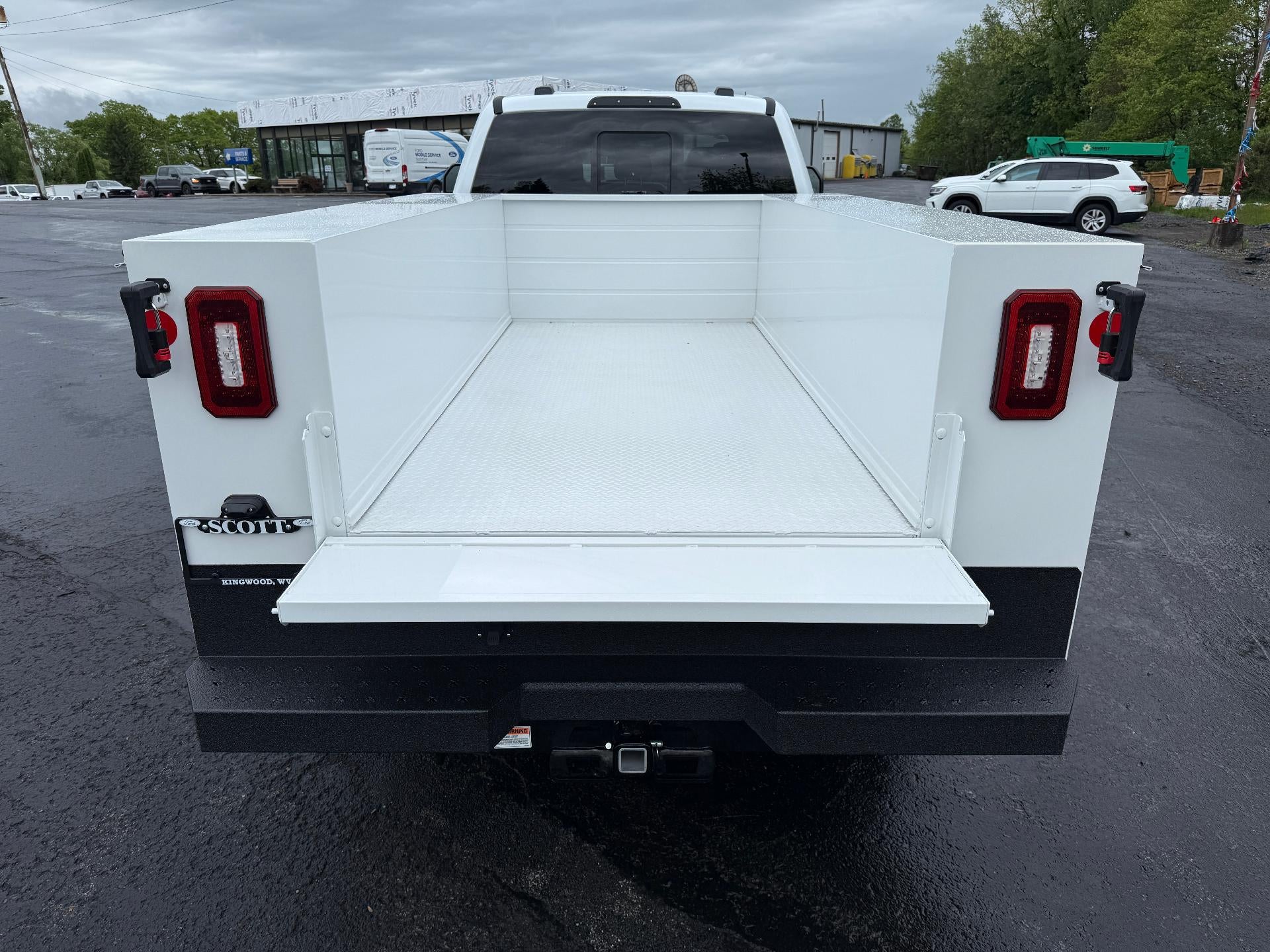 2026 Ford Super Duty F-350 SRW XL 4WD Crew Cab Service Truck