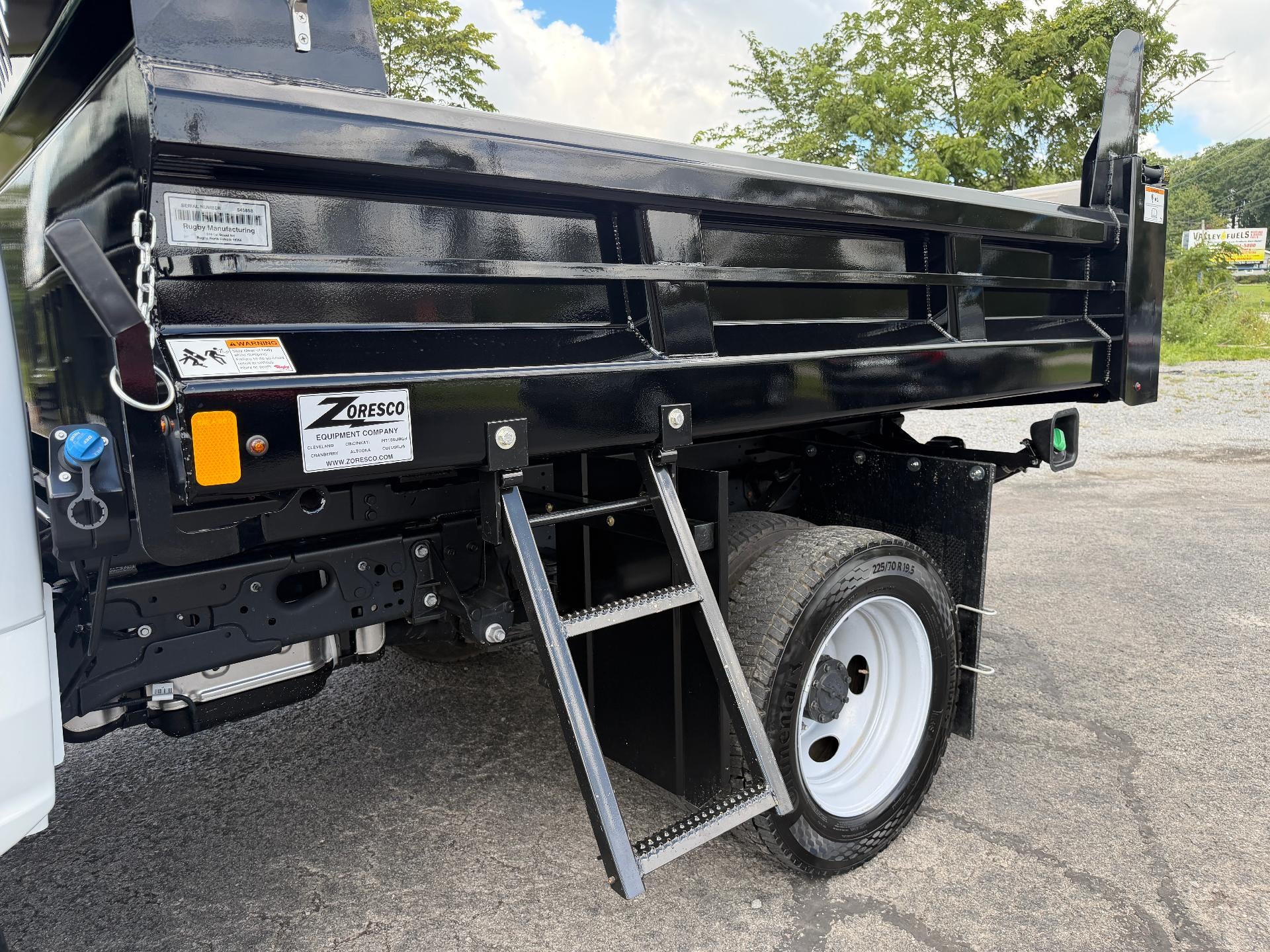 2026 Ford Super Duty F-550 DRW XL 4WD Reg Cab Dump Body