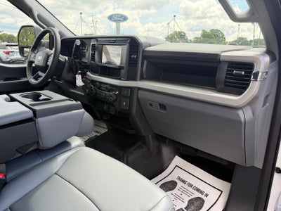 2026 Ford Super Duty F-550 DRW XL 4WD Reg Cab Dump Body