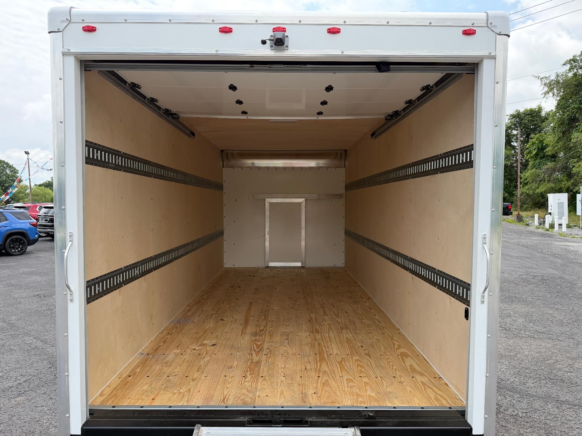 2026 Ford Transit Cutaway T-350 AWD DRW 138" WB 11000 GVWR