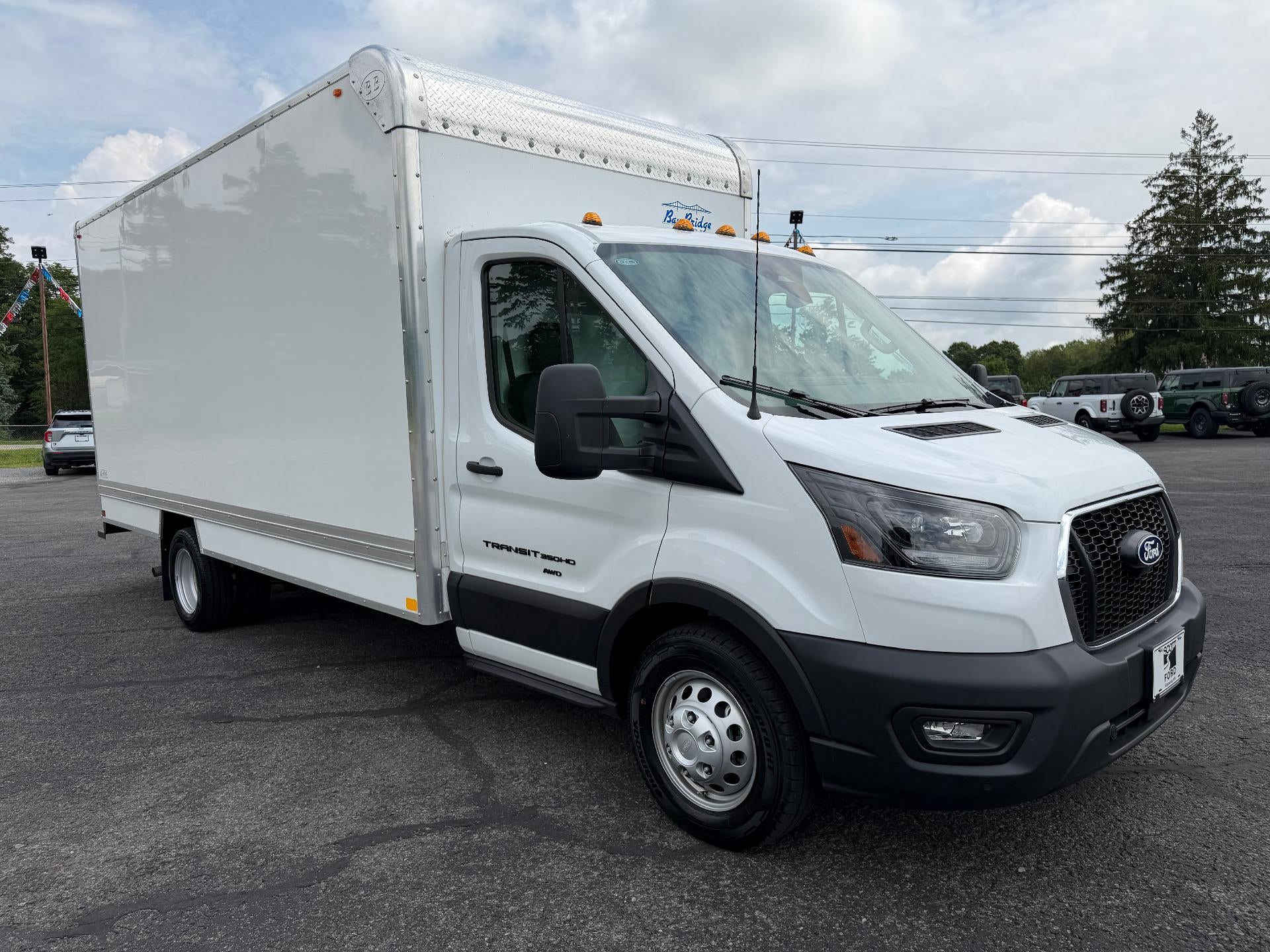 2026 Ford Transit Cutaway T-350 AWD DRW 138" WB 11000 GVWR