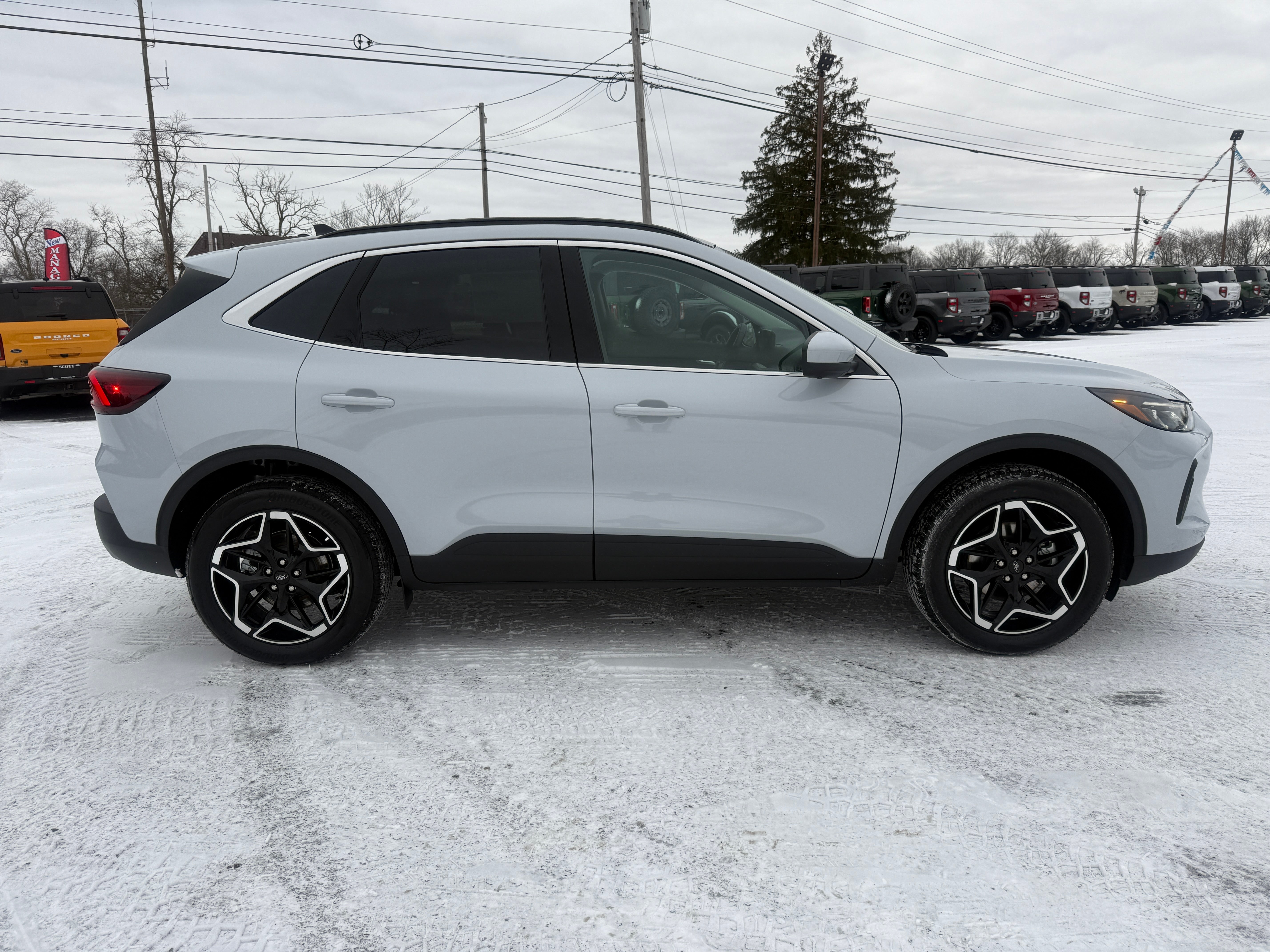 2026 Ford Escape Platinum AWD