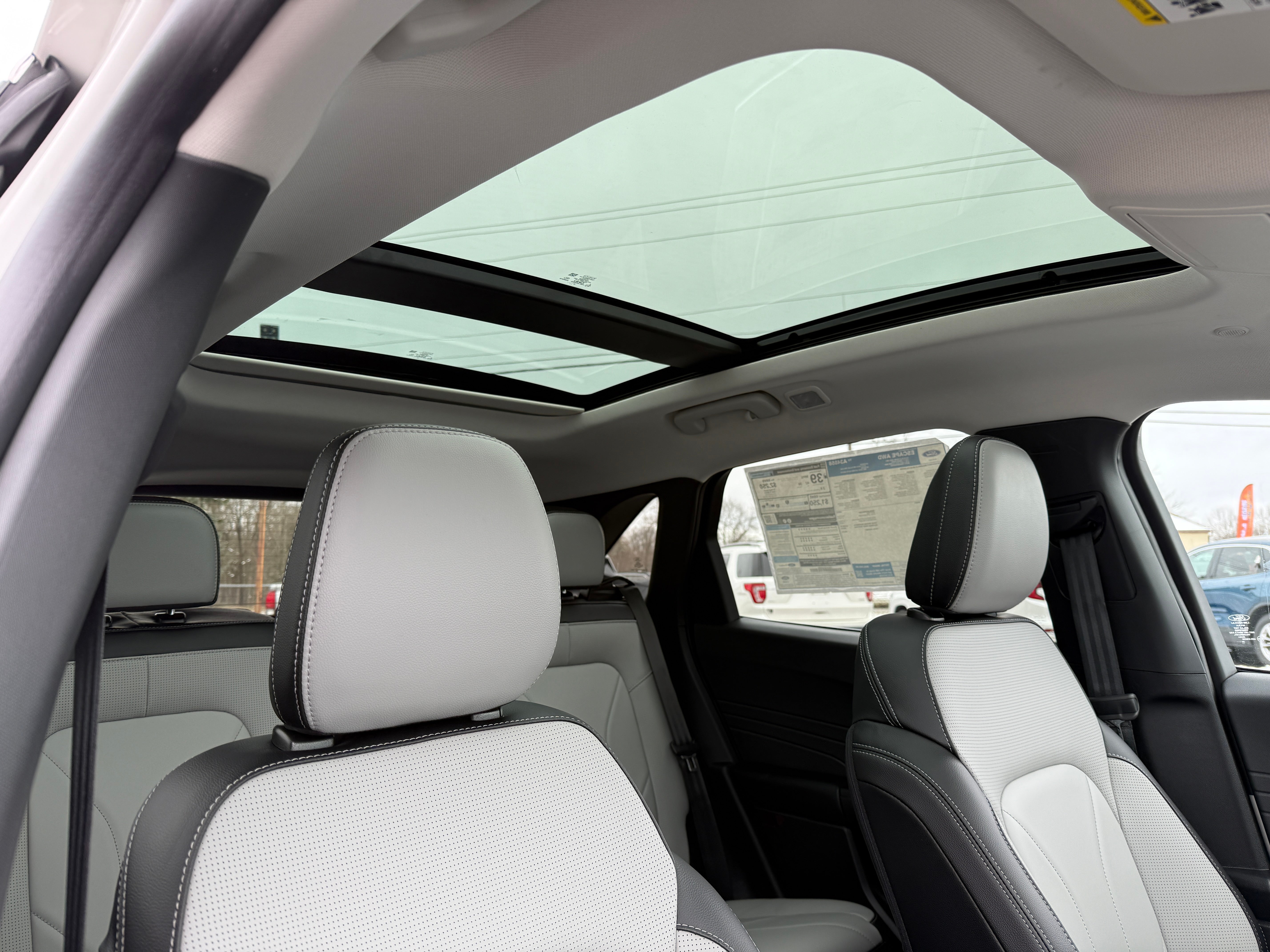 2026 Ford Escape Platinum AWD