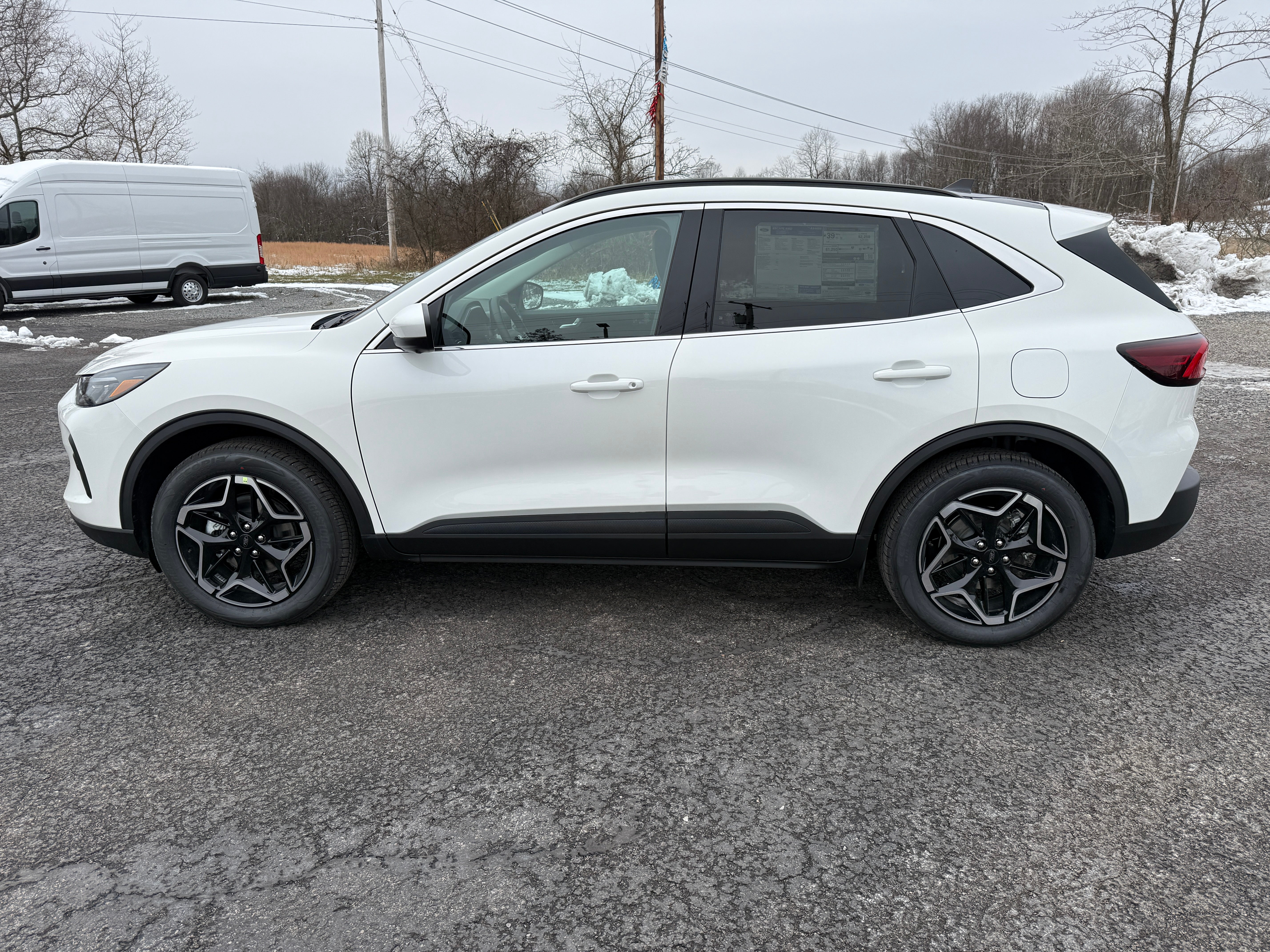 2026 Ford Escape Platinum AWD