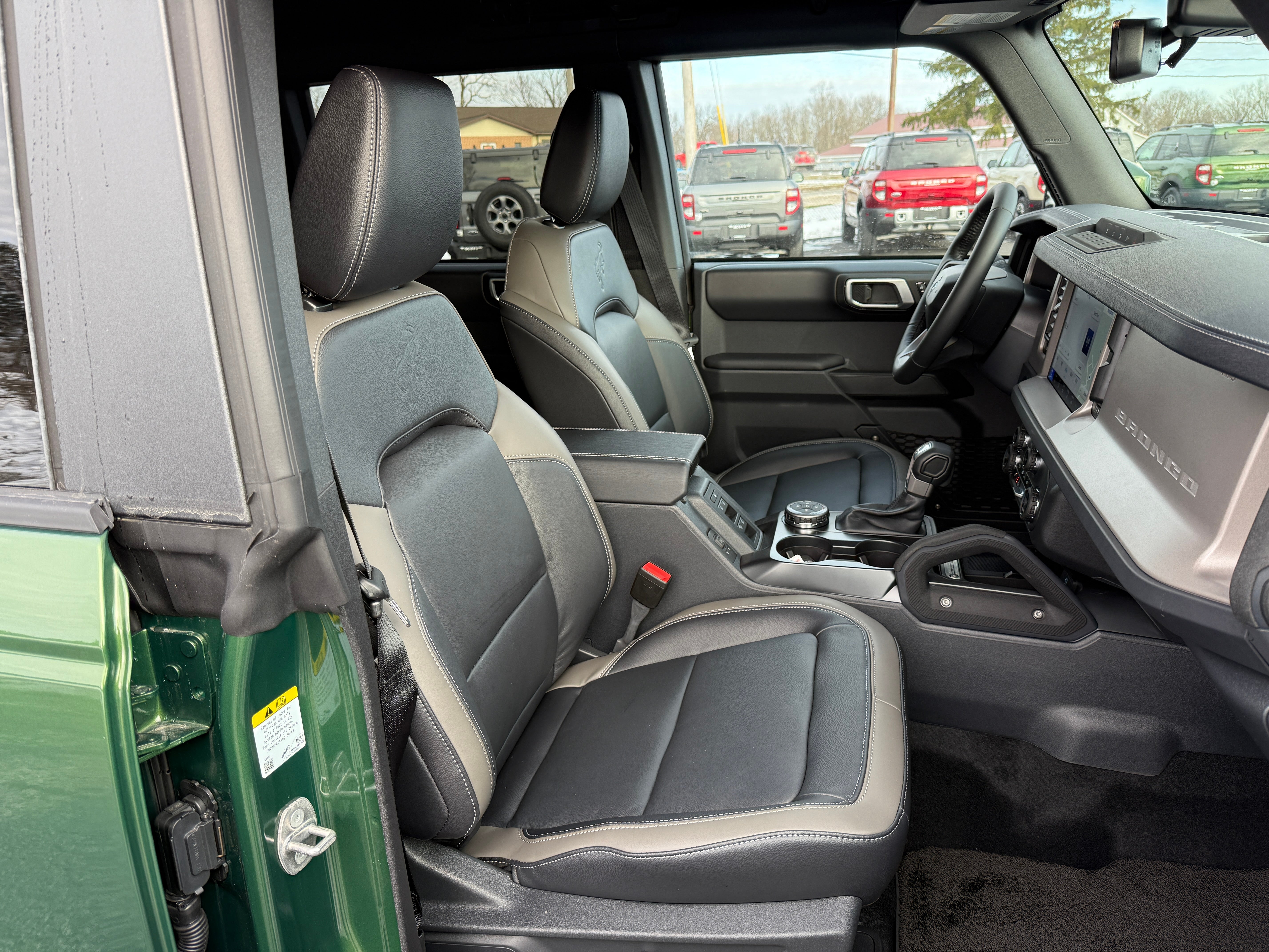 2025 Ford Bronco Outer Banks 4 Door 4x4