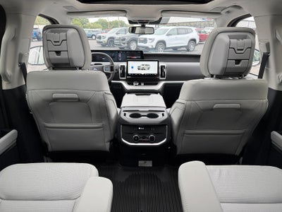 2027 Ford Expedition Platinum 4x4