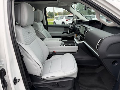 2027 Ford Expedition Platinum 4x4