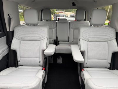 2027 Ford Expedition Platinum 4x4