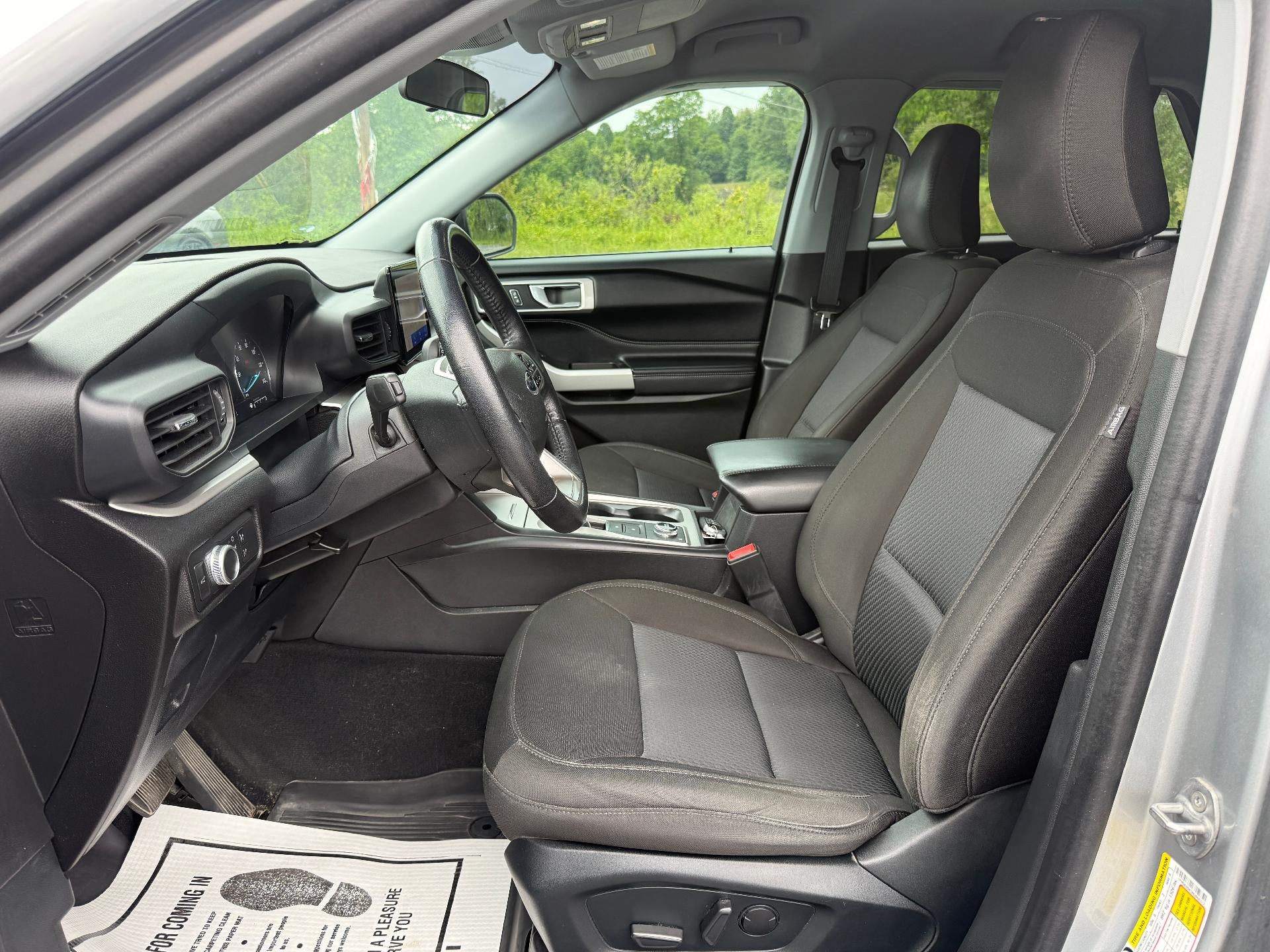 2022 Ford Explorer XLT 4WD