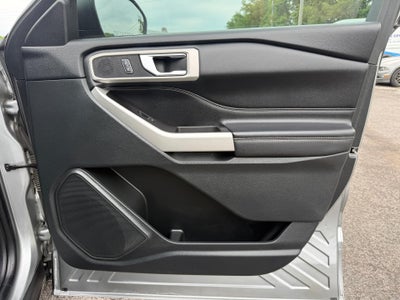 2022 Ford Explorer XLT 4WD