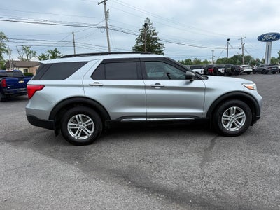 2022 Ford Explorer XLT 4WD