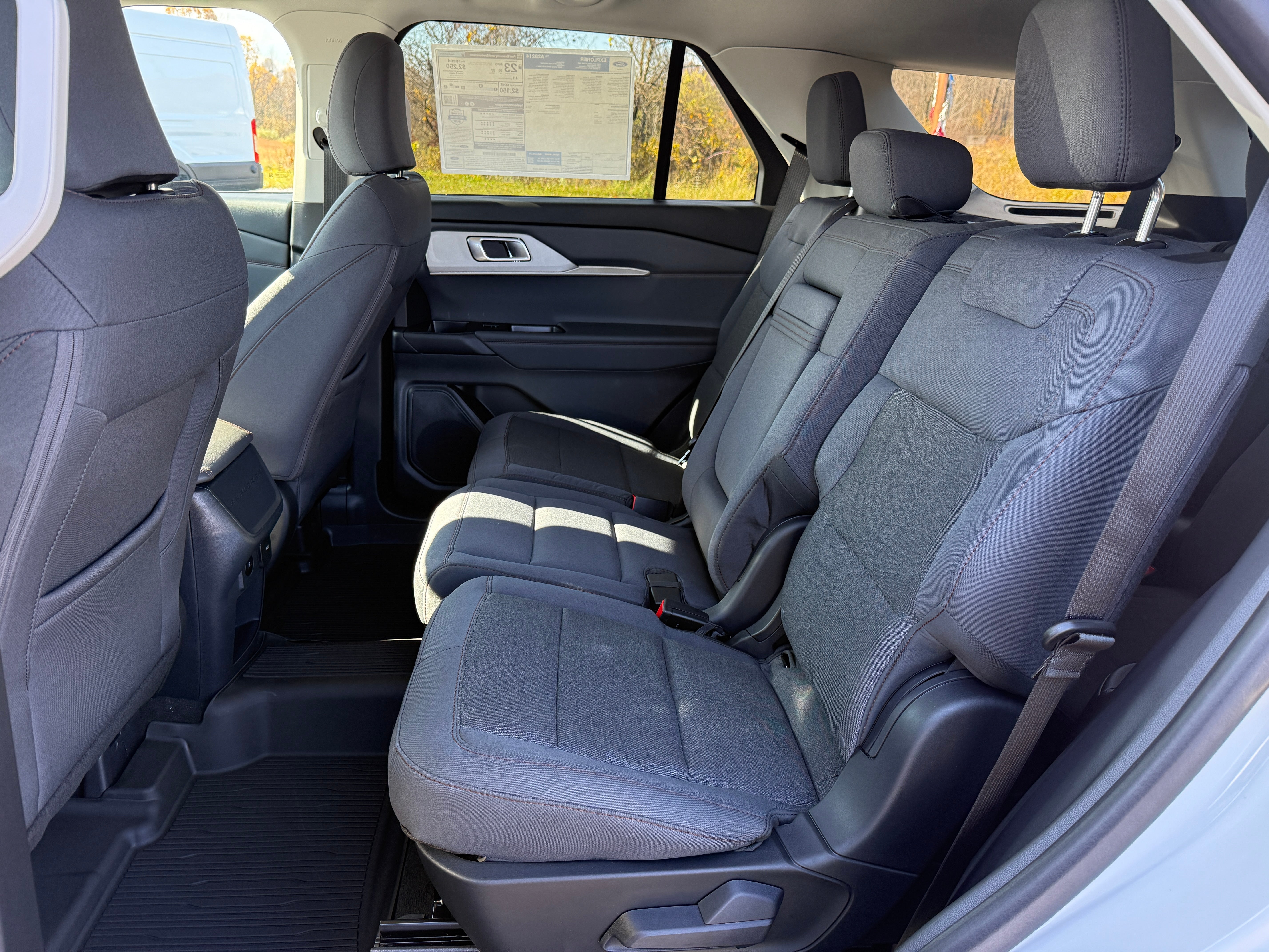 2026 Ford Explorer Active w/200A Pkg 4WD