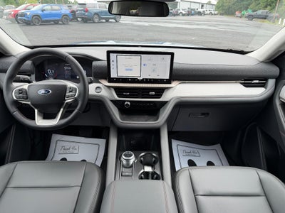 2026 Ford Explorer Active w/200A Pkg 4WD