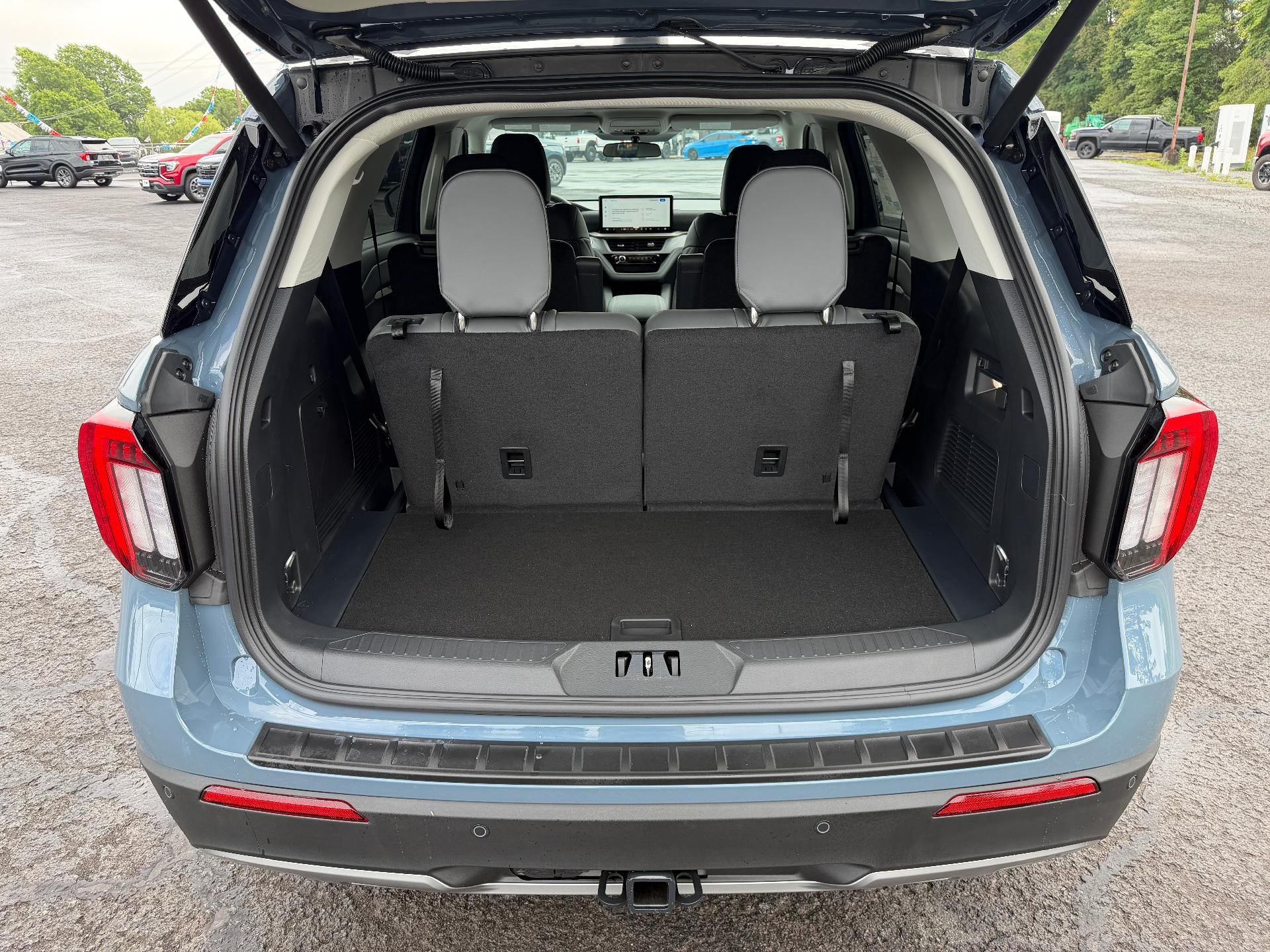 2026 Ford Explorer Active w/200A Pkg 4WD