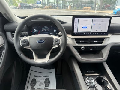2025 Ford Explorer Active 4WD
