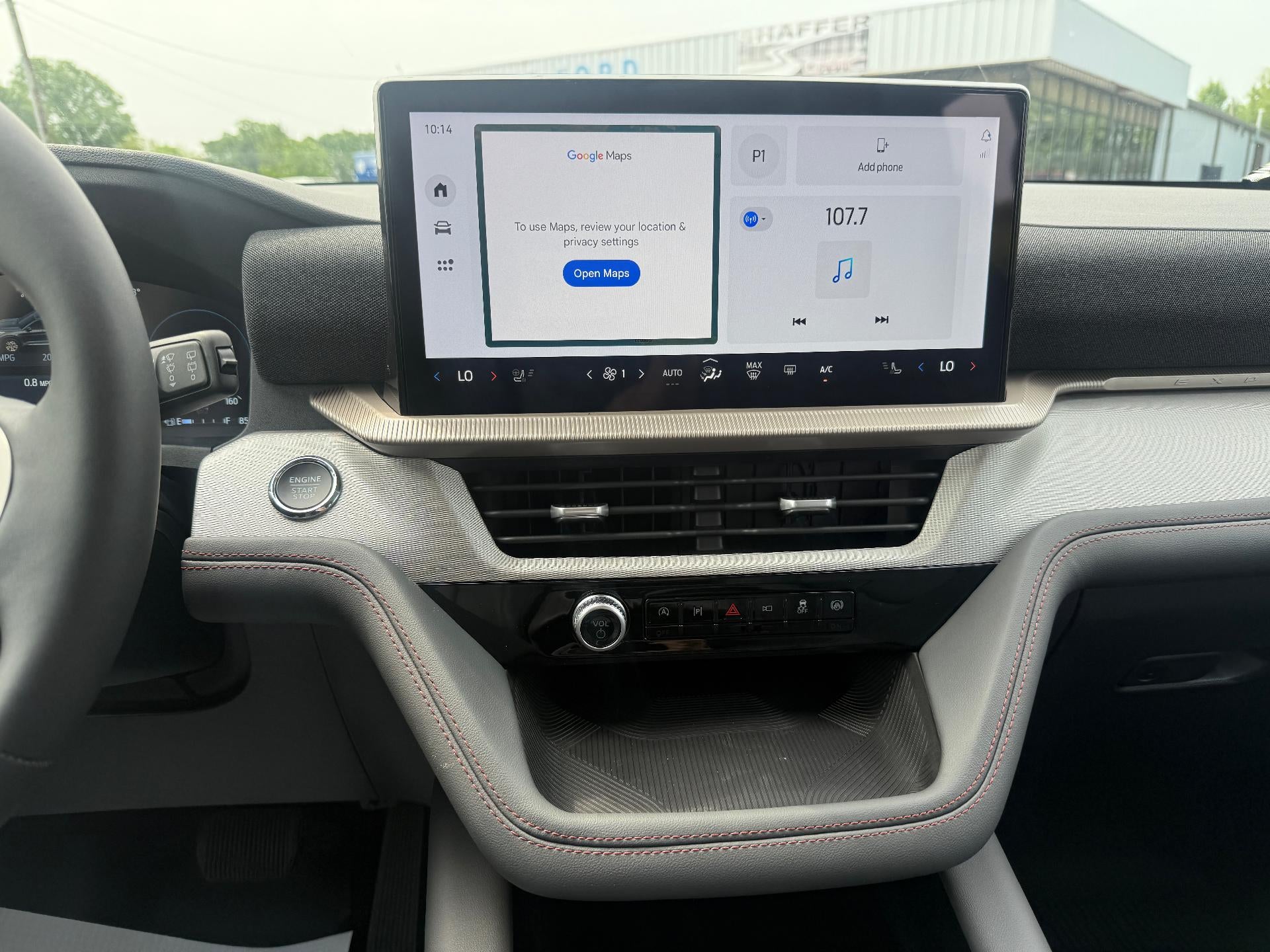 2025 Ford Explorer Active 4WD