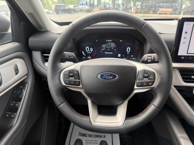 2025 Ford Explorer Active 4WD