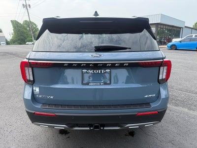 2025 Ford Explorer Active 4WD