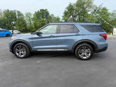 2025 Ford Explorer Active 4WD