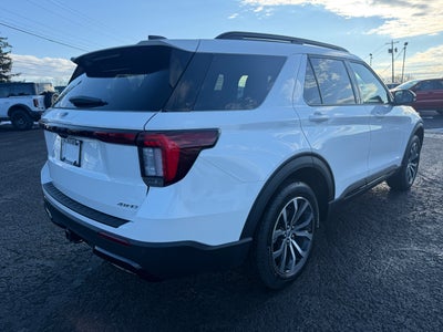 2026 Ford Explorer ST-Line 4WD