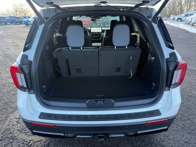 2026 Ford Explorer ST-Line 4WD