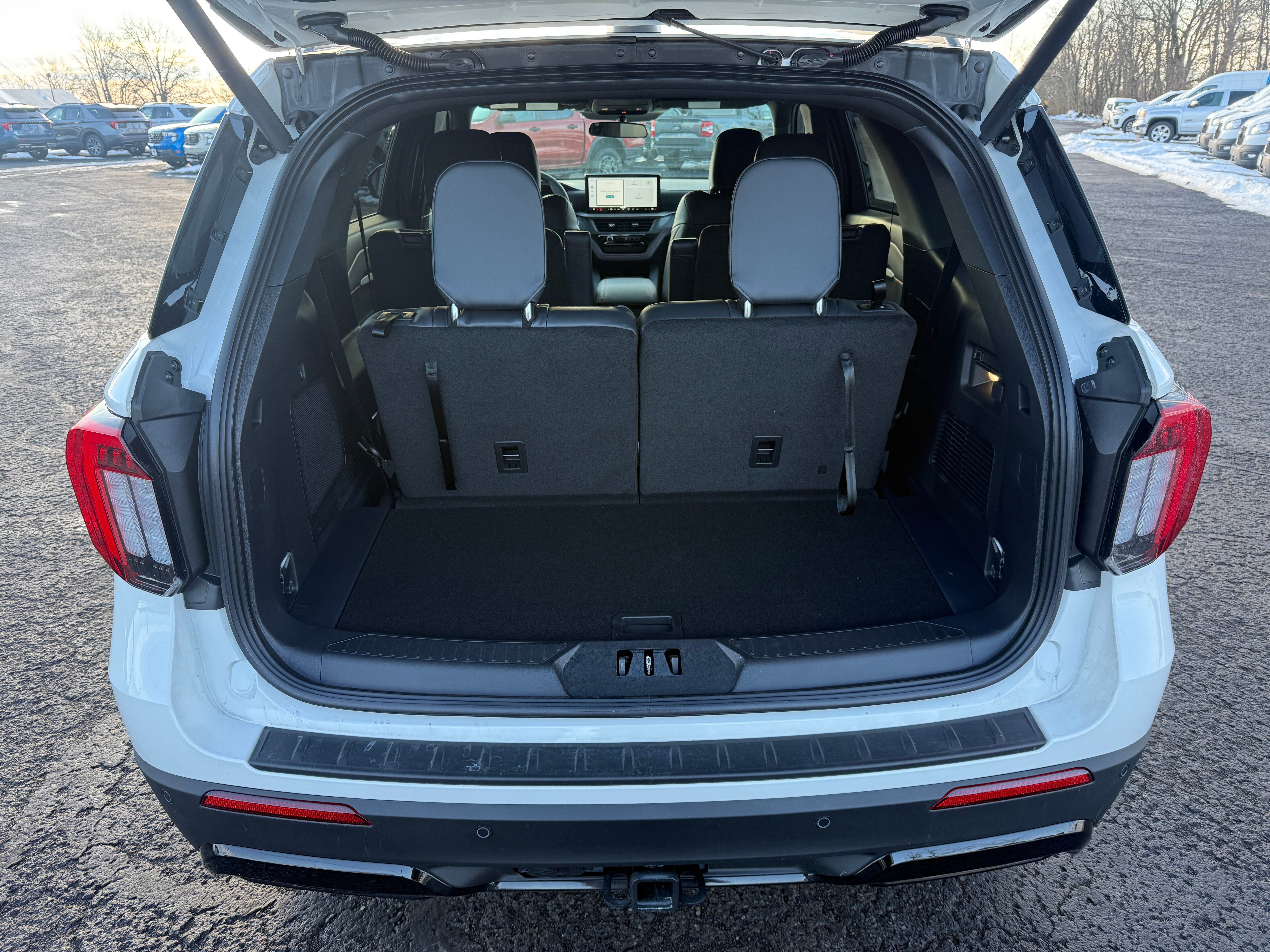 2026 Ford Explorer ST-Line 4WD