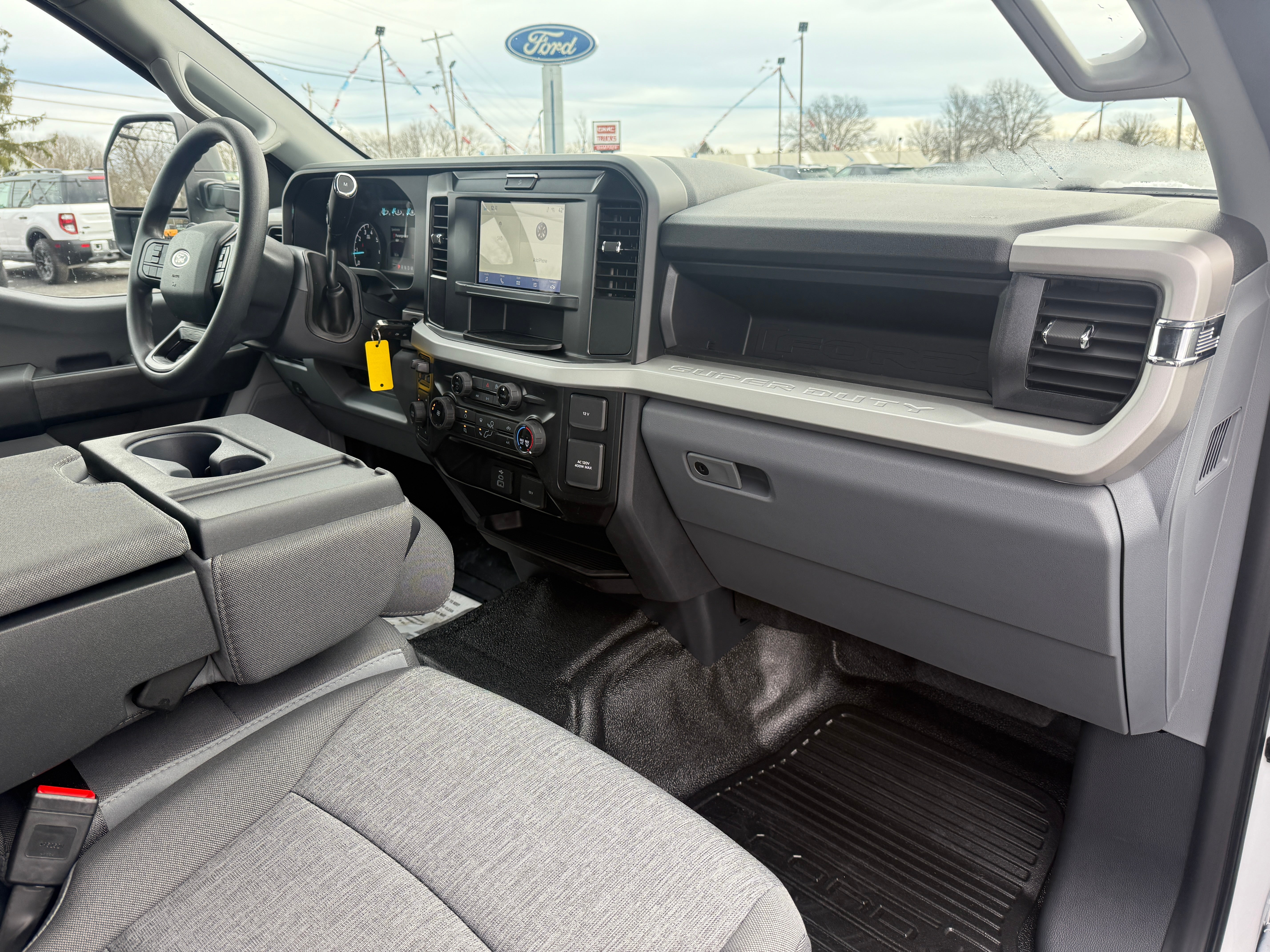 2026 Ford Super Duty F-250 SRW XL 4WD Crew Cab 6.75' Box