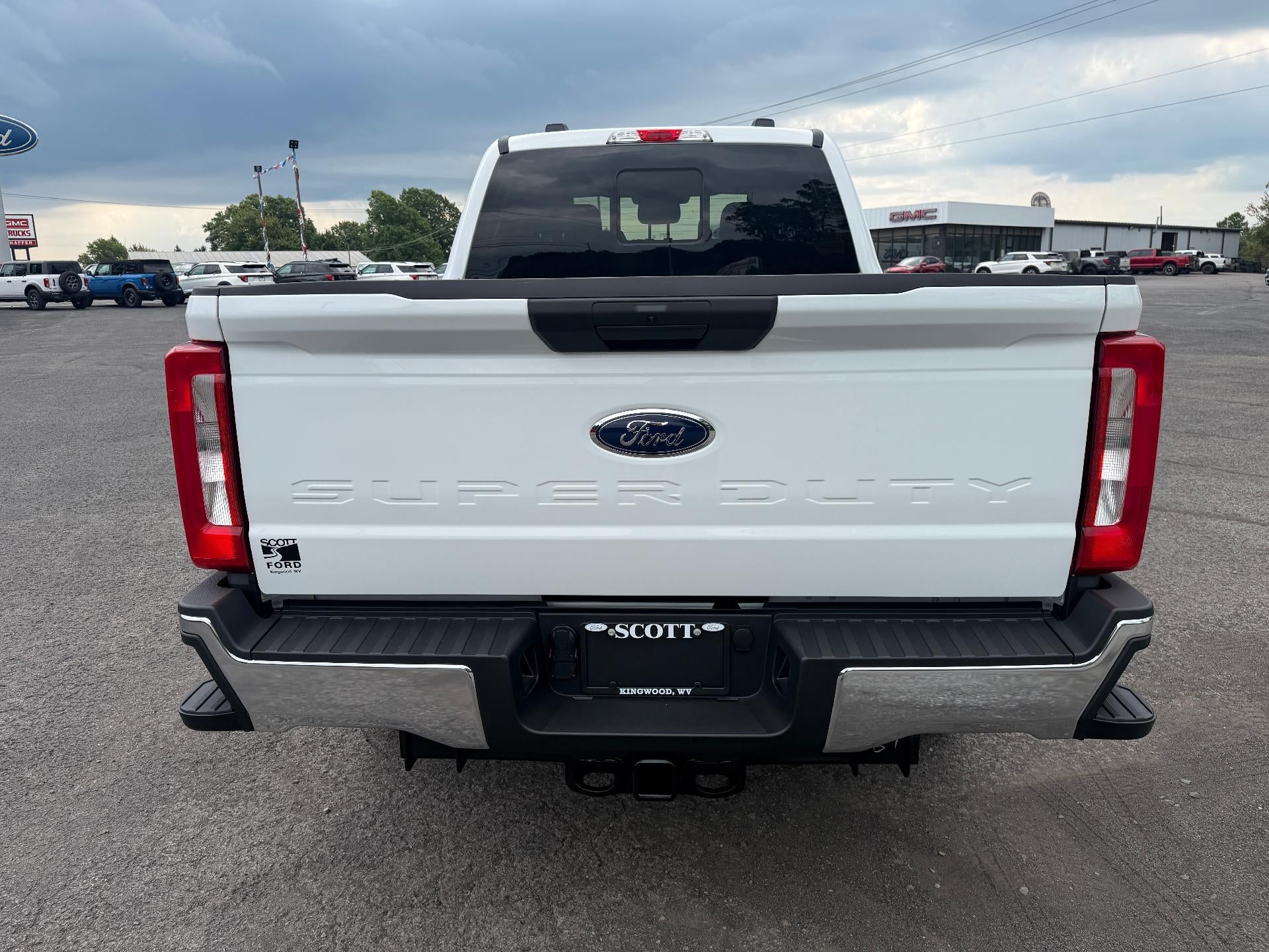 2026 Ford Super Duty F-250 SRW XL 4WD Crew Cab 6.75' Box