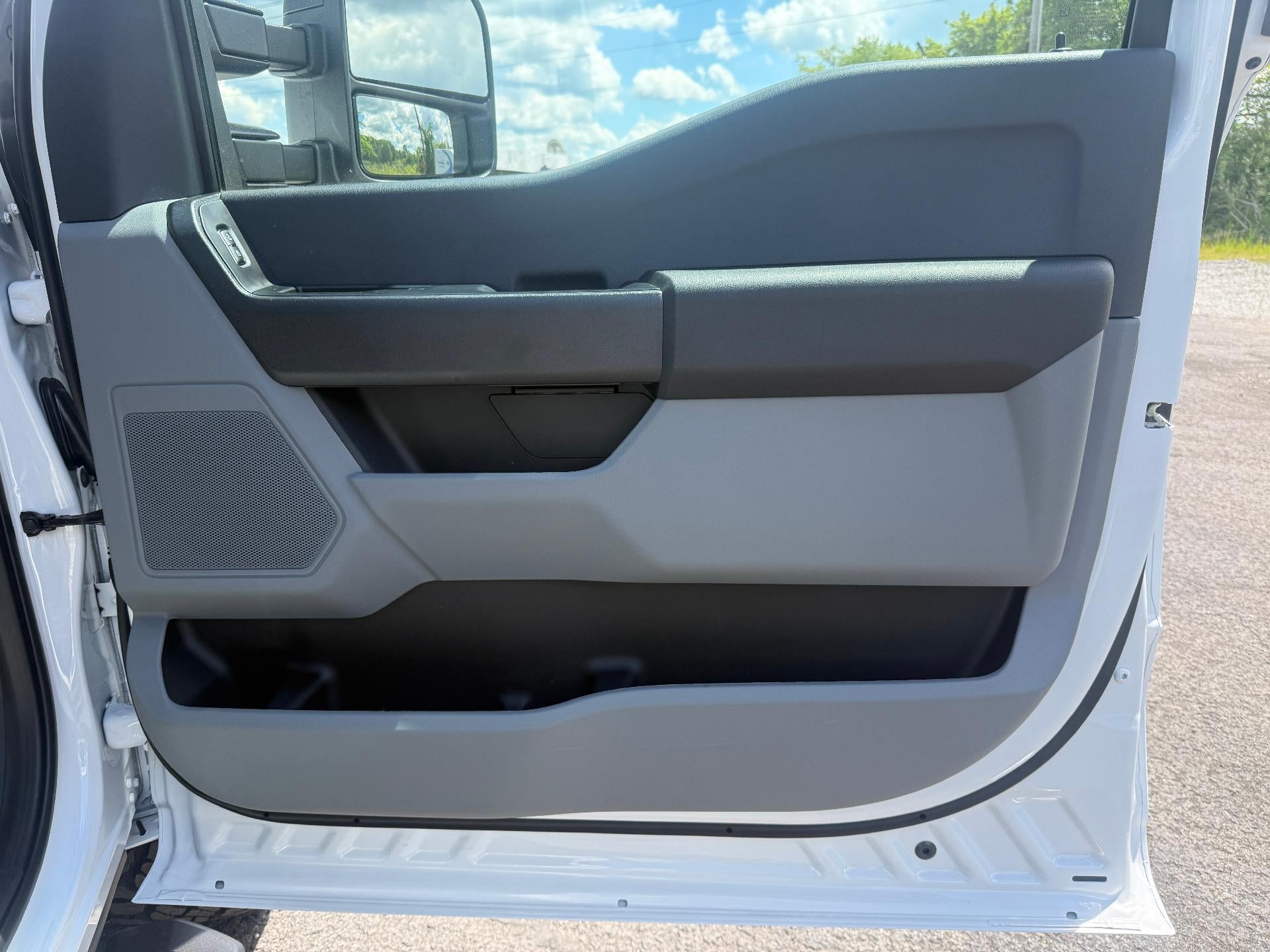2026 Ford Super Duty F-250 SRW XL 4WD Crew Cab 6.75' Box