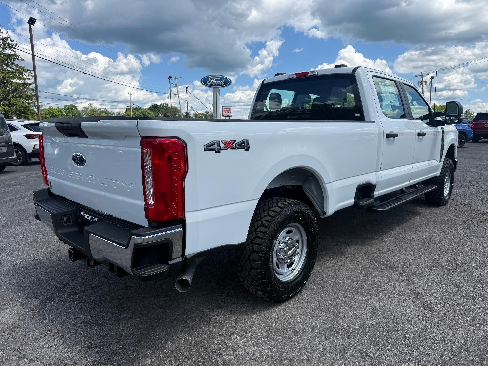 2026 Ford Super Duty F-250 SRW XL 4WD Crew Cab 6.75' Box