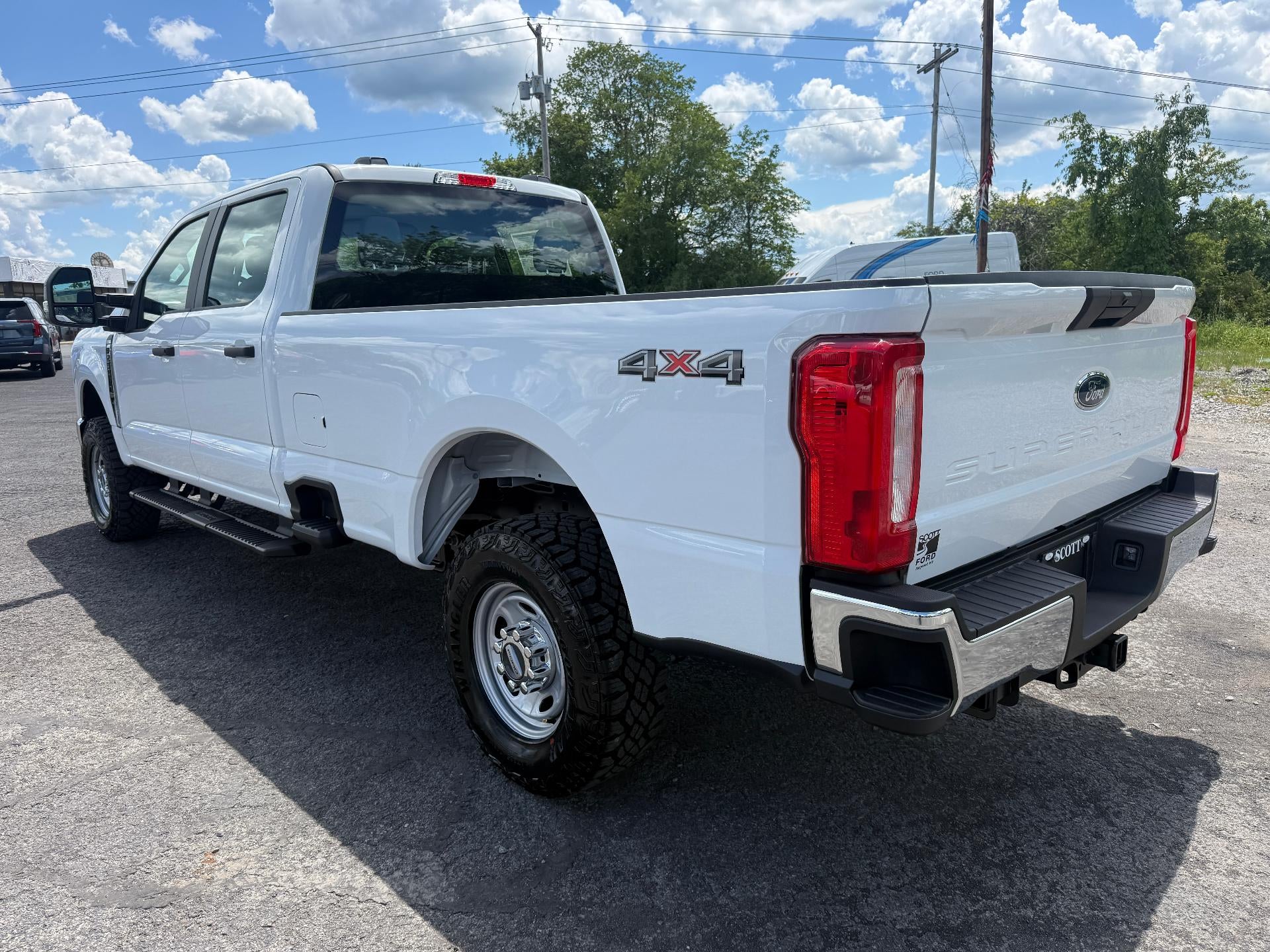 2026 Ford Super Duty F-250 SRW XL 4WD Crew Cab 6.75' Box