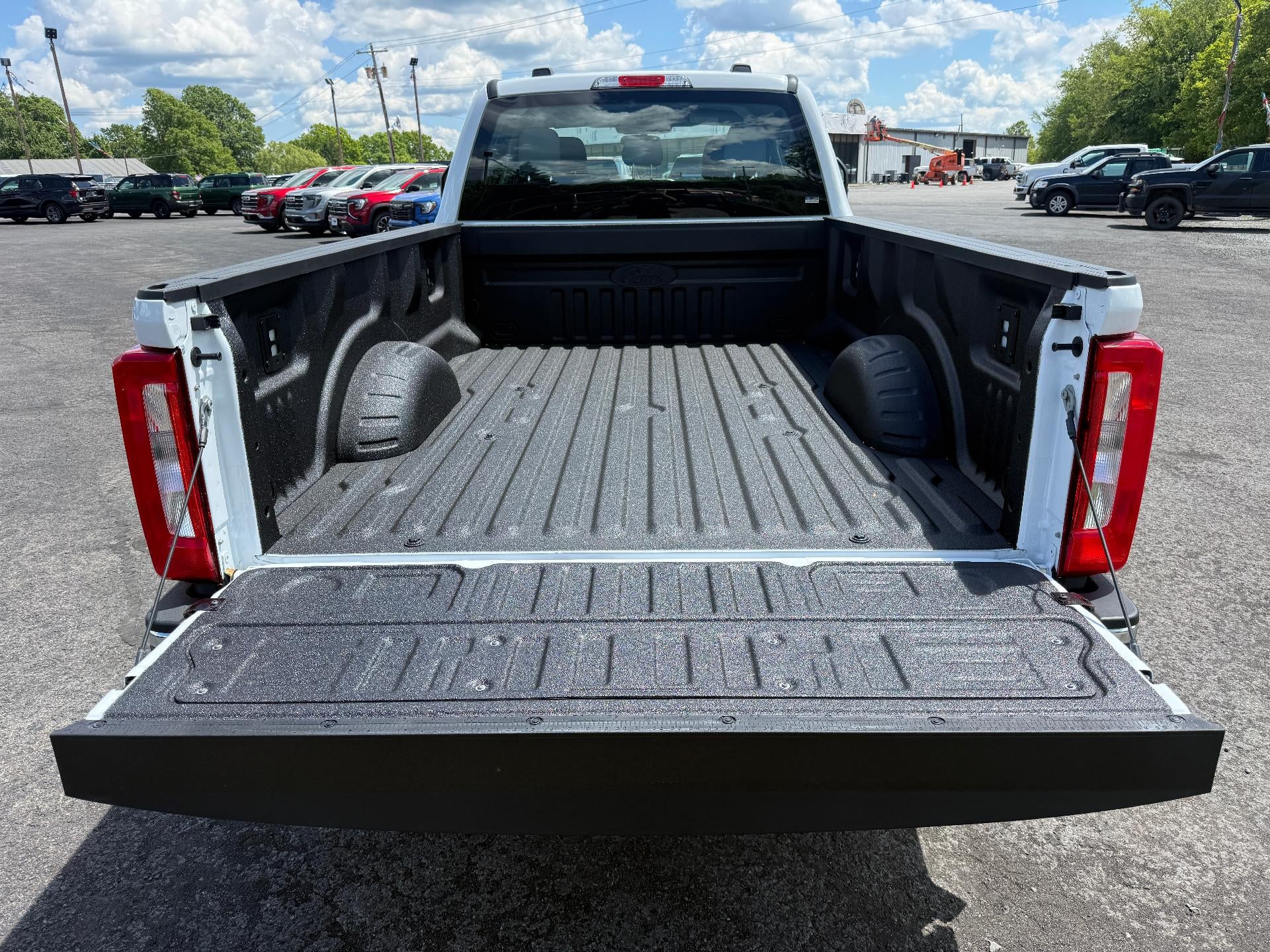 2026 Ford Super Duty F-250 SRW XL 4WD Crew Cab 6.75' Box