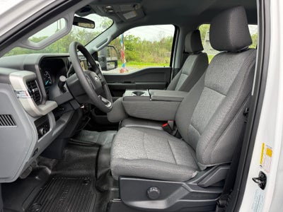 2026 Ford Super Duty F-250 SRW XL 4WD Crew Cab 6.75' Box