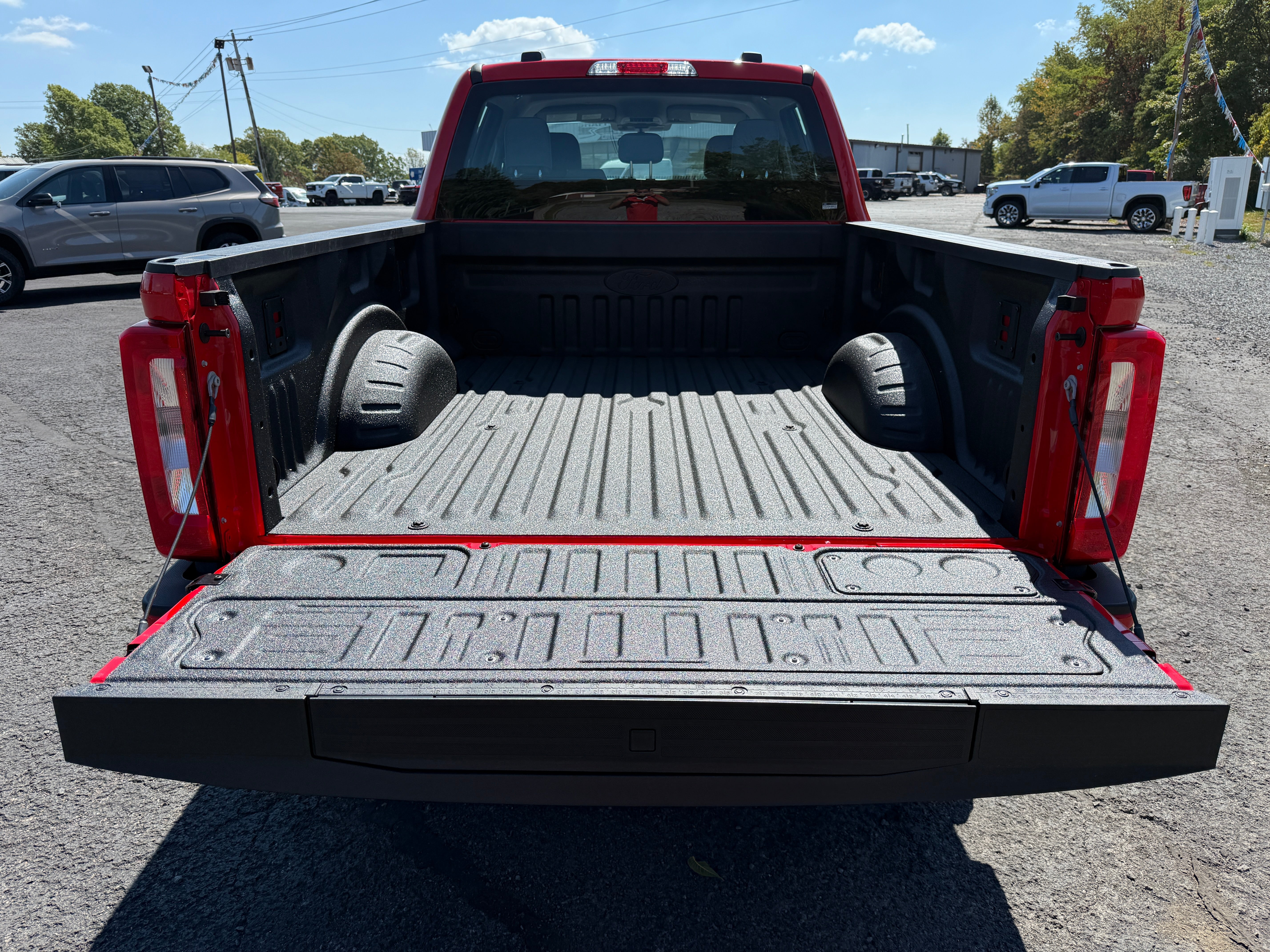 2026 Ford Super Duty F-250 SRW XL 4WD Crew Cab 6.75' Box