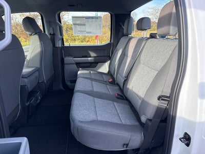 2026 Ford Super Duty F-250 SRW XL 4WD Crew Cab 6.75' Box