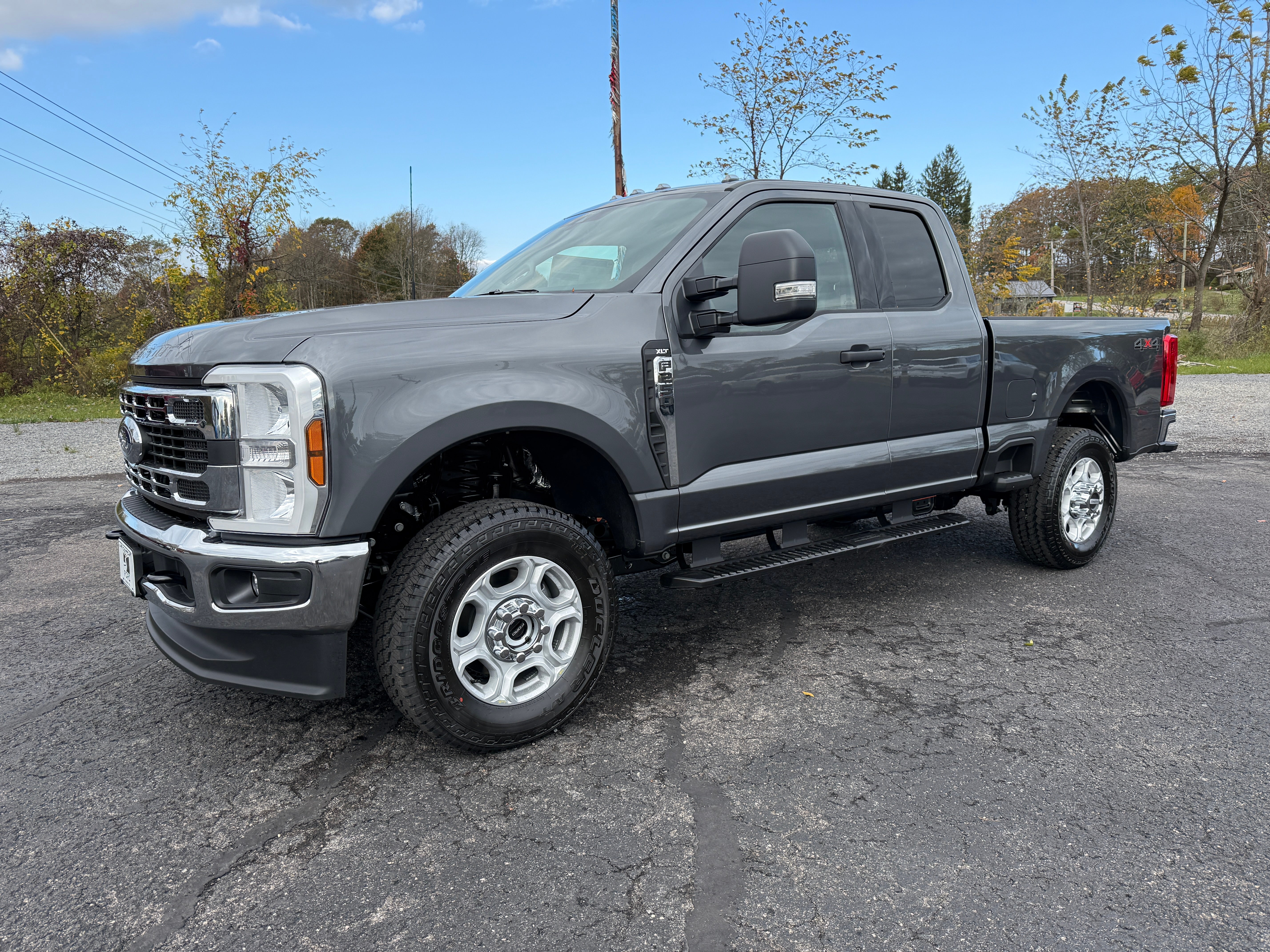 2026 Ford Super Duty F-250 SRW XLT 4WD SuperCab 6.75' Box