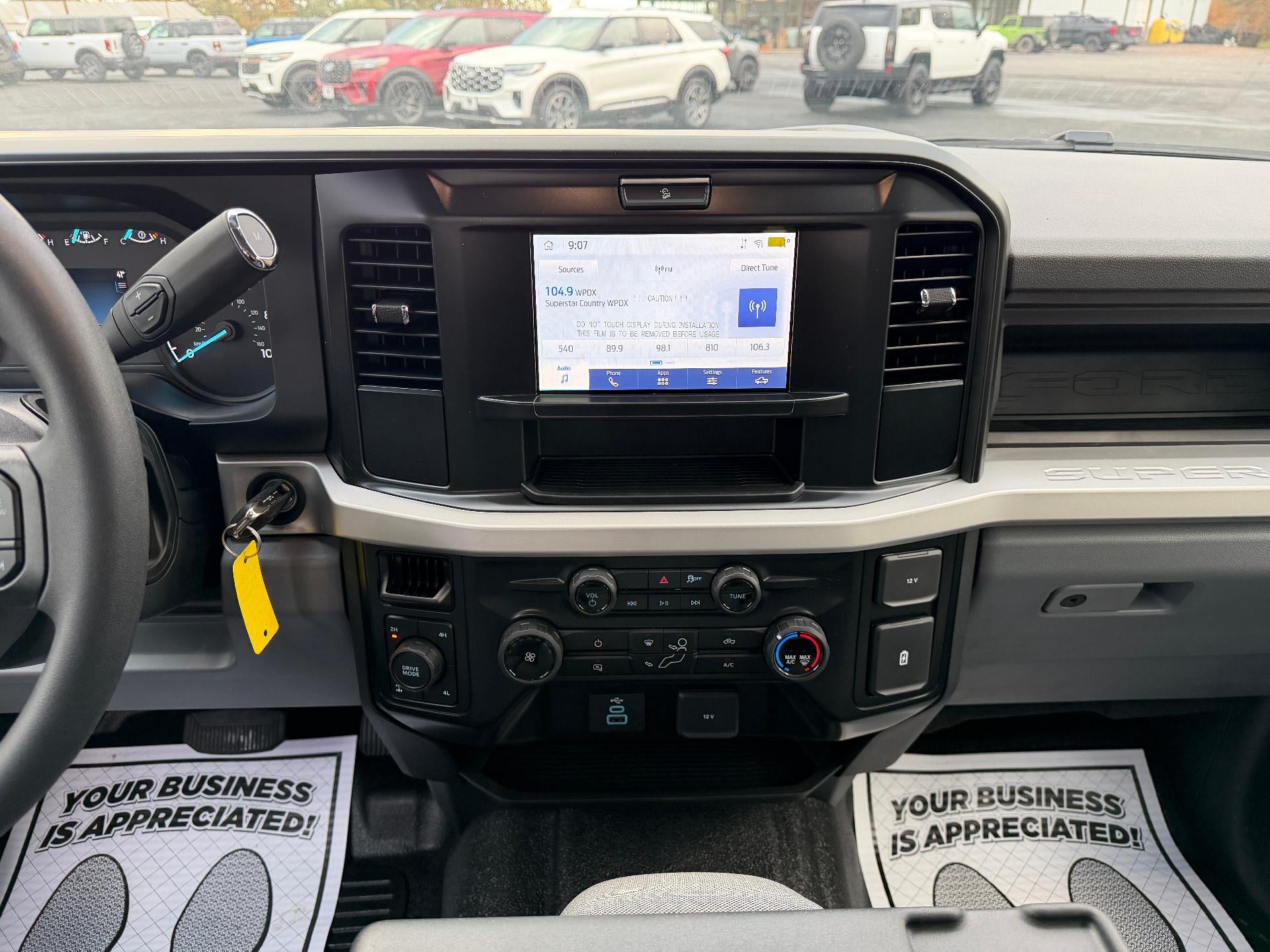 2027 Ford Super Duty F-250 SRW XL 4WD SuperCab 6.75' Box