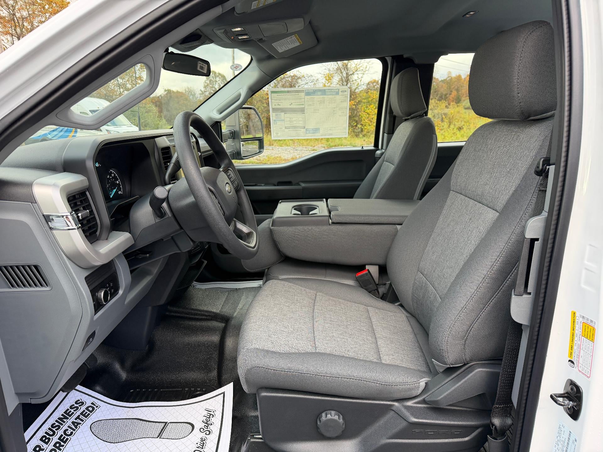 2027 Ford Super Duty F-250 SRW XL 4WD SuperCab 6.75' Box