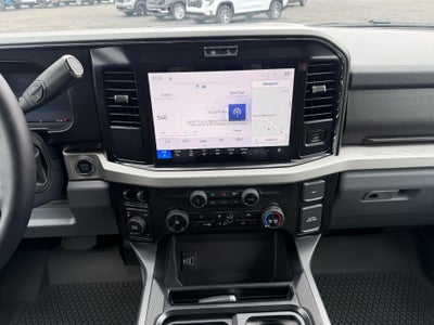 2027 Ford Super Duty F-250 SRW XLT 4WD Crew Cab 6.75' Box