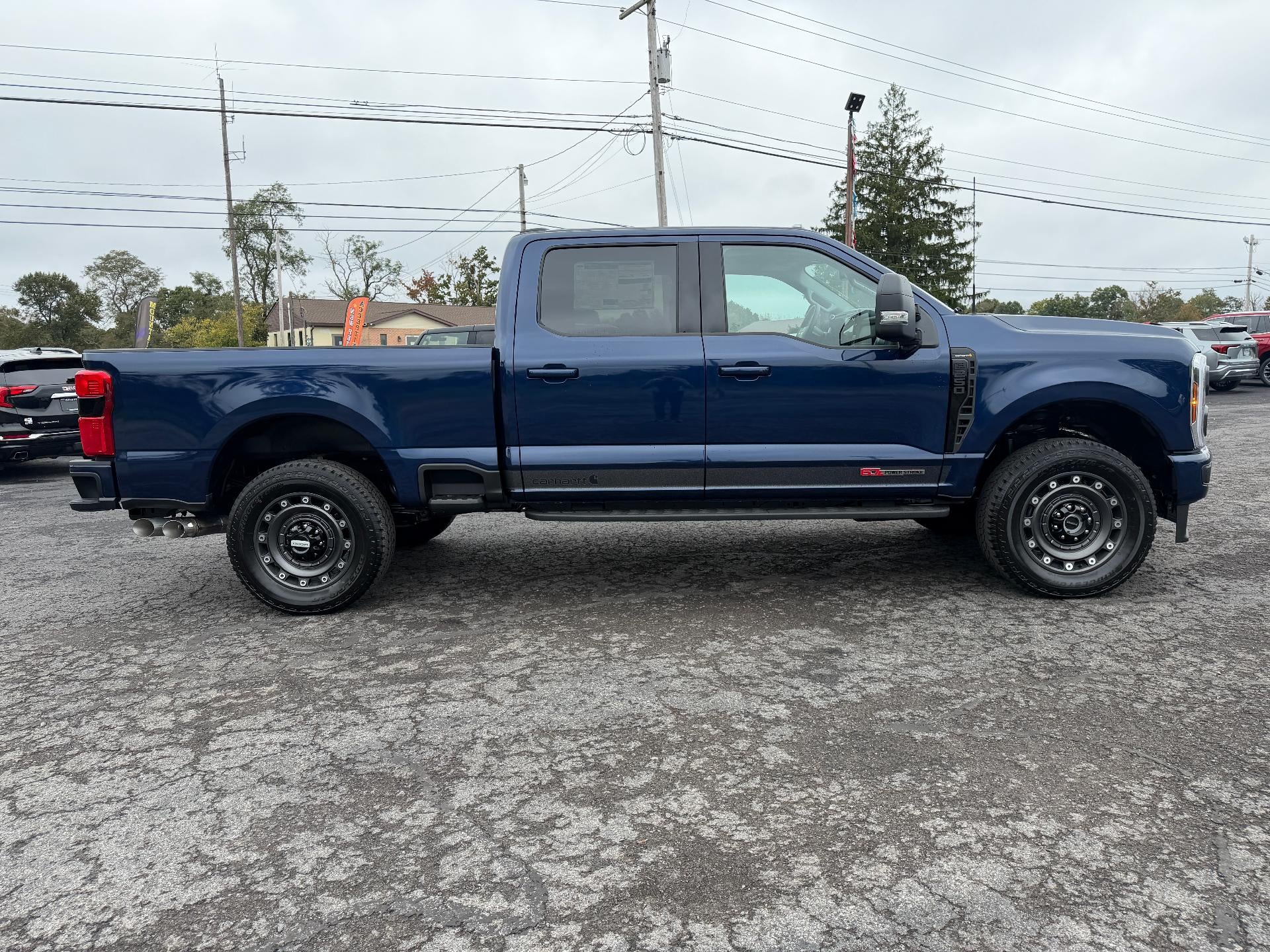 2027 Ford Super Duty F-250 SRW XLT 4WD Crew Cab 6.75' Box