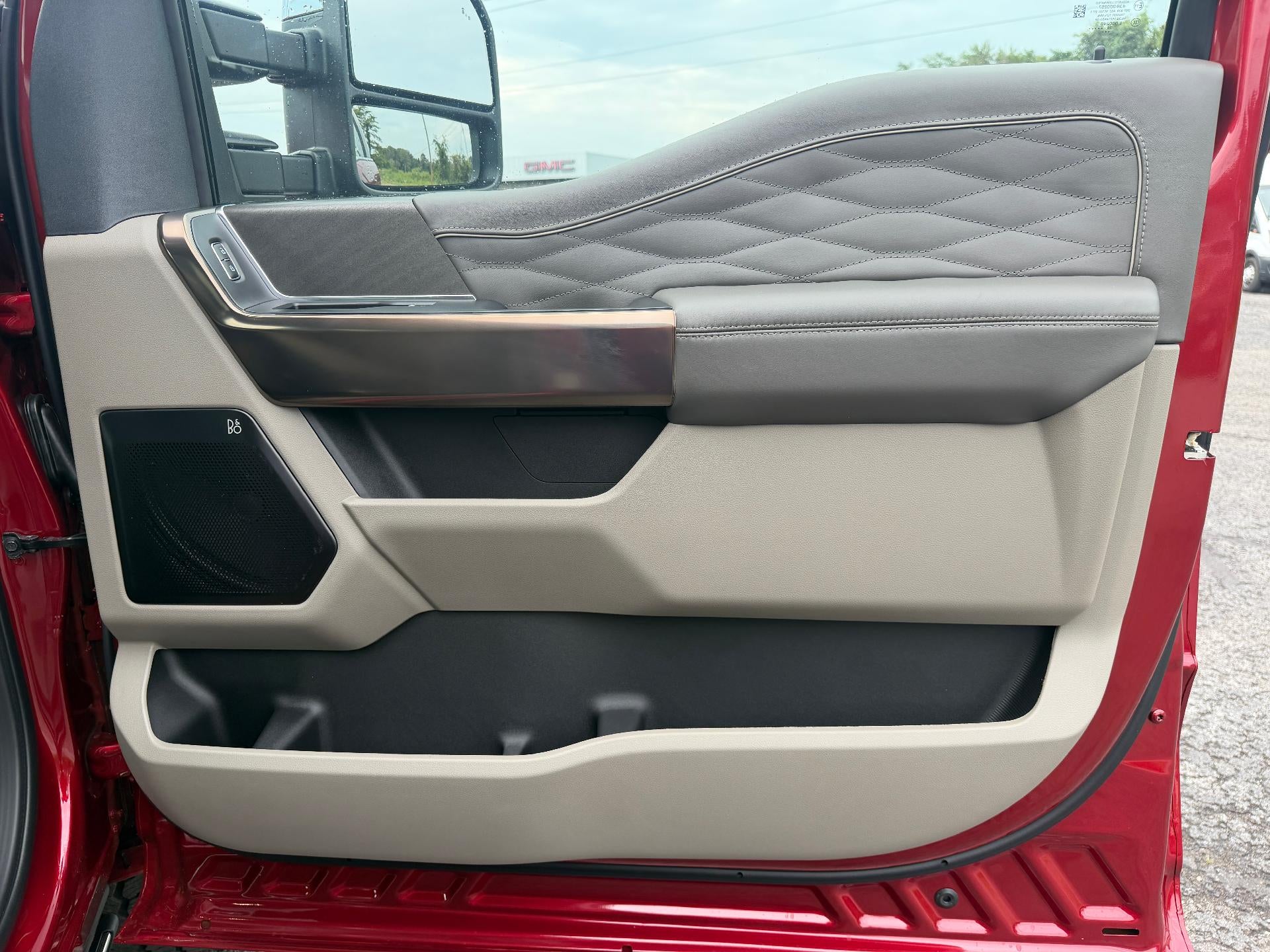 2026 Ford Super Duty F-250 SRW Platinum 4WD Crew Cab 6.75' Box