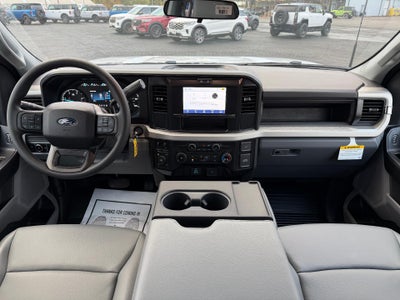 2027 Ford Super Duty F-250 SRW XL 4WD Crew Cab 6.75' Box