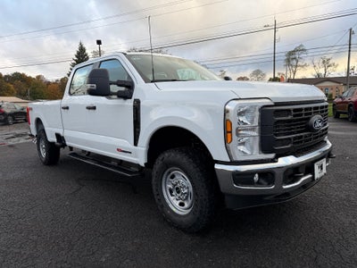 2027 Ford Super Duty F-250 SRW XL 4WD Crew Cab 6.75' Box