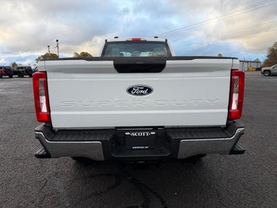 2027 Ford Super Duty F-250 SRW XL 4WD Crew Cab 6.75' Box