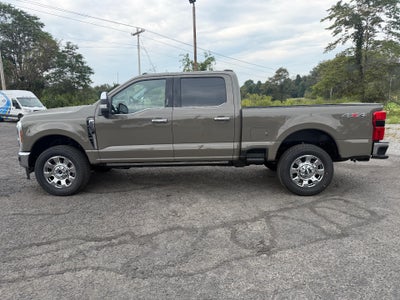 2026 Ford Super Duty F-250 SRW LARIAT 4WD Crew Cab 6.75' Box