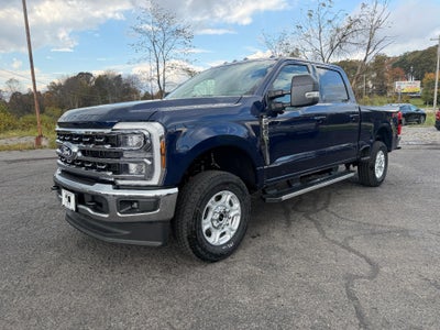 2027 Ford Super Duty F-250 SRW XLT 4WD Crew Cab 6.75' Box