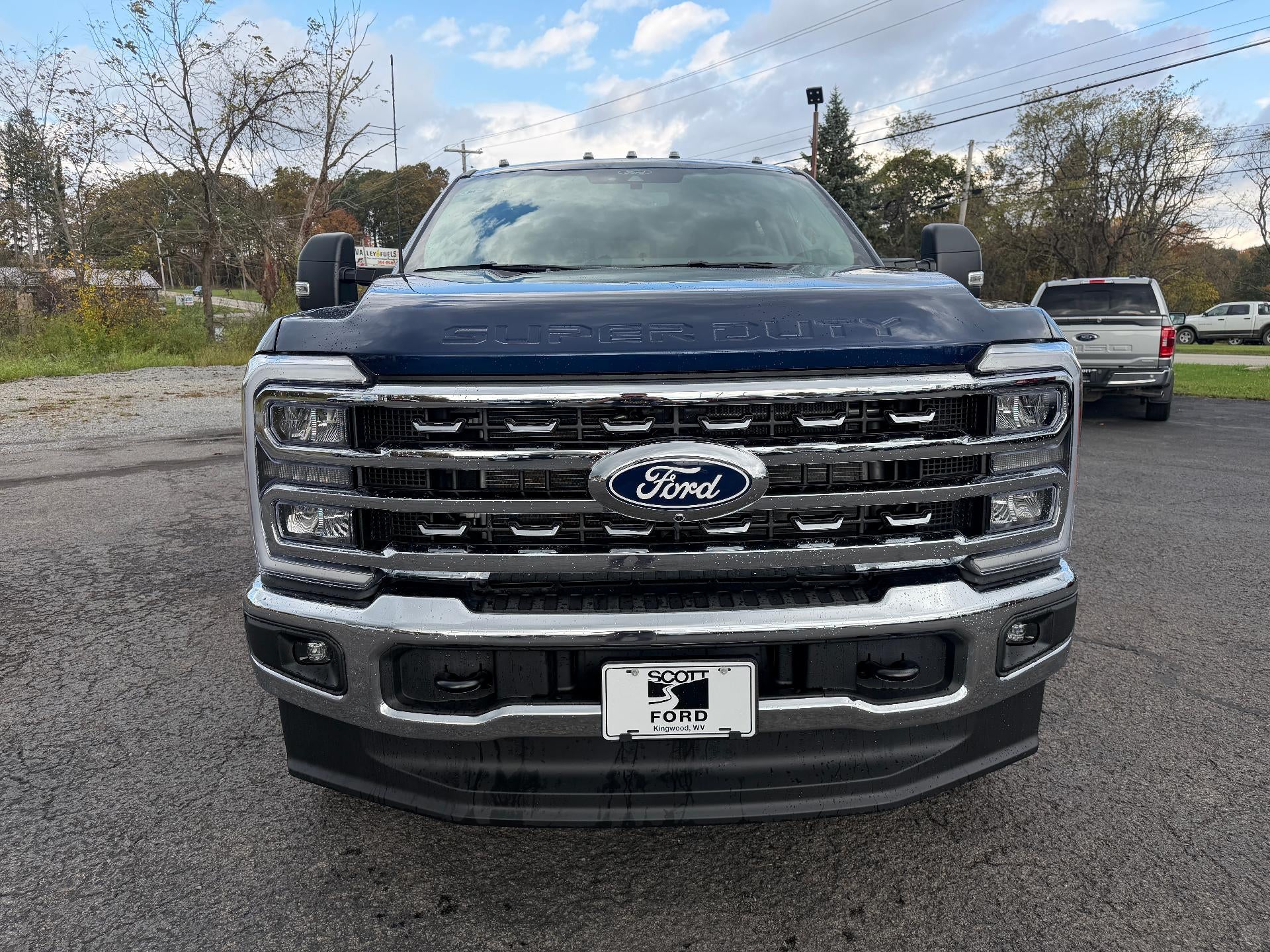 2027 Ford Super Duty F-250 SRW XLT 4WD Crew Cab 6.75' Box