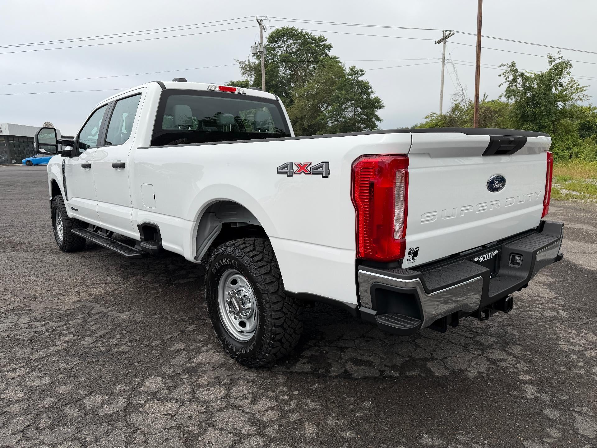 2026 Ford Super Duty F-250 SRW XL 4WD Crew Cab 6.75' Box