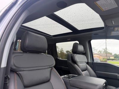 2027 Ford Super Duty F-350 SRW LARIAT 4WD Crew Cab 6.75' Box